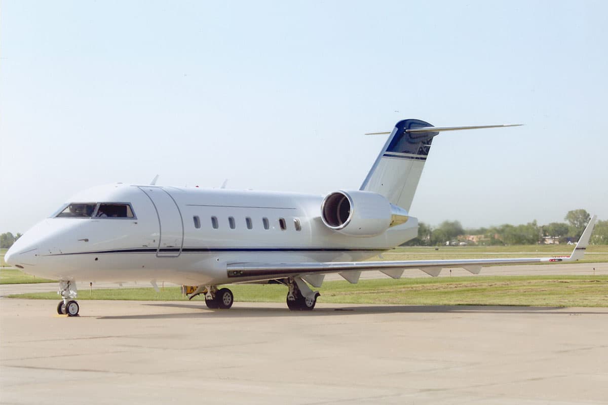 Challenger 604