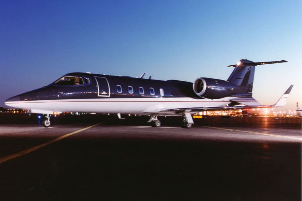 Learjet 60