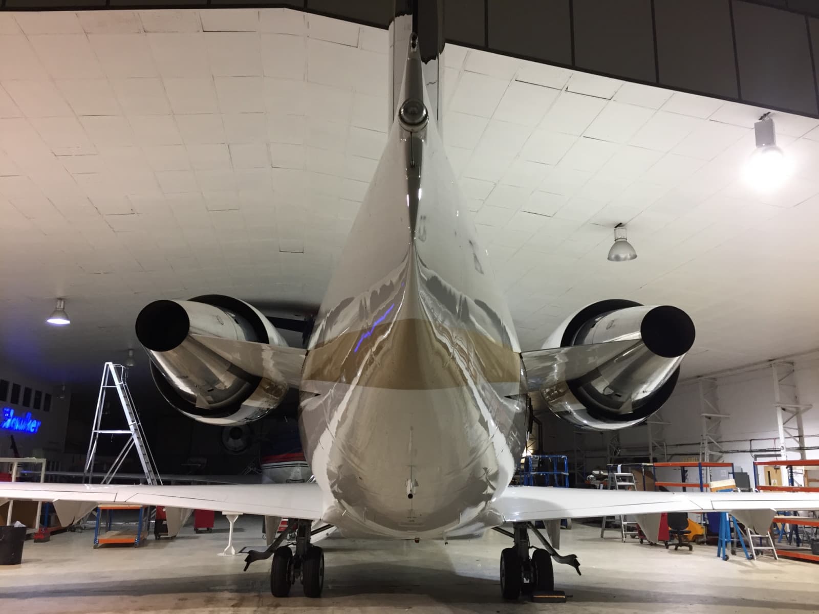 challenger 604