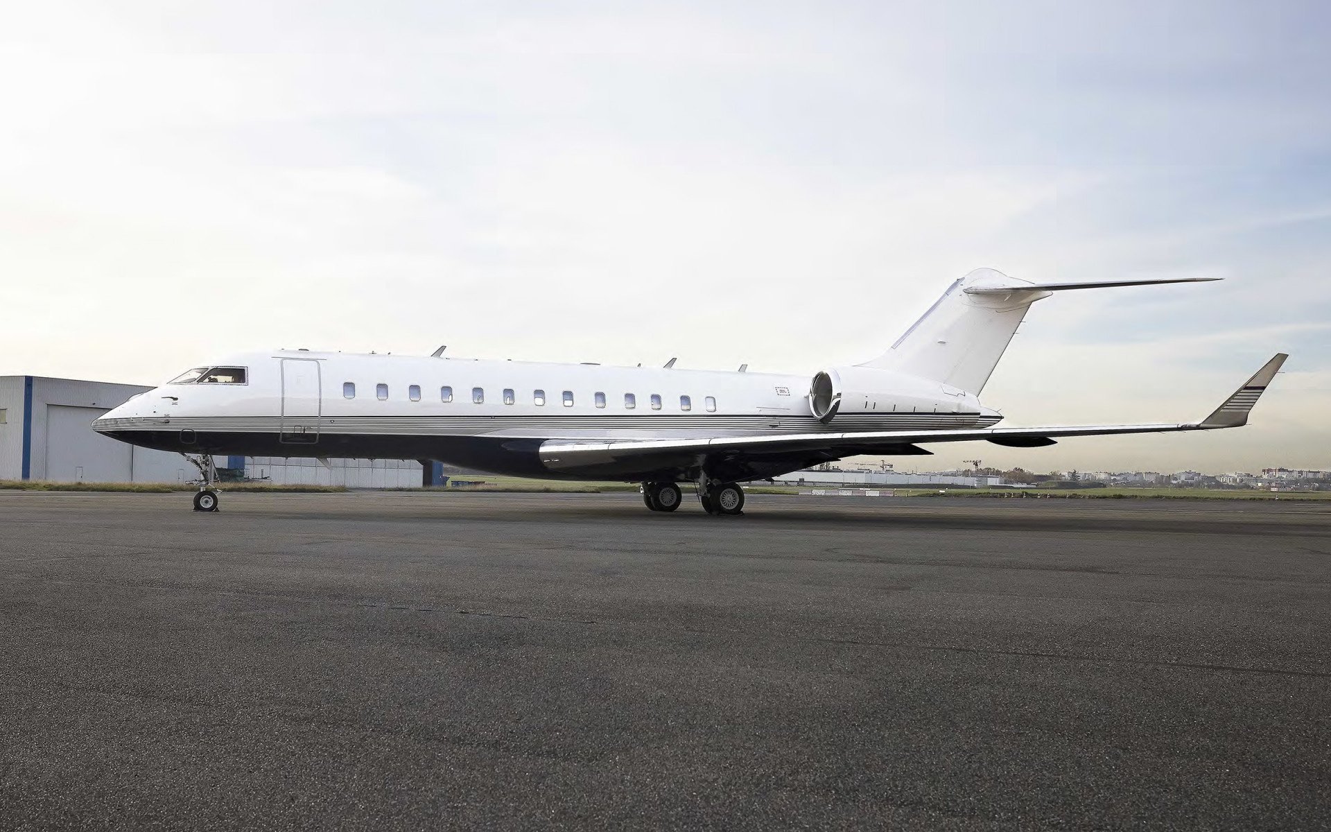 Bombardier Global 5000